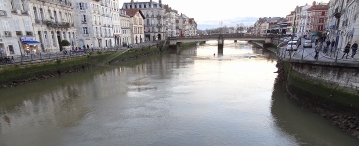 Cinco Cidades de Médio Porte para Conhecer na França