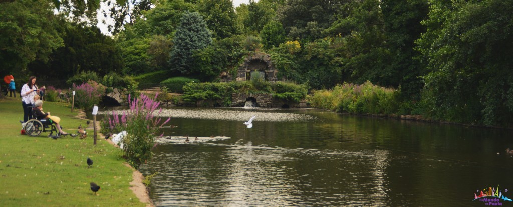 Chiswick house and gardens