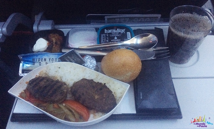 como é voar com a turkish airlines