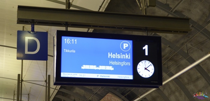 como ir do aeroporto ao centro de Helsinque