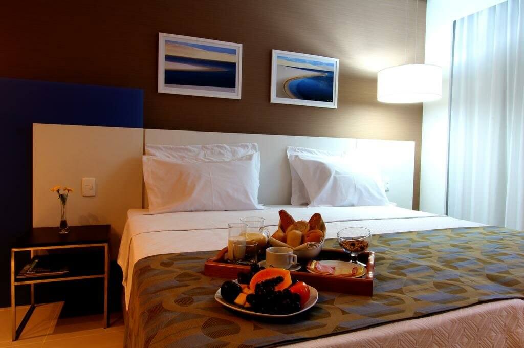 hotel perto da tancredo neves
