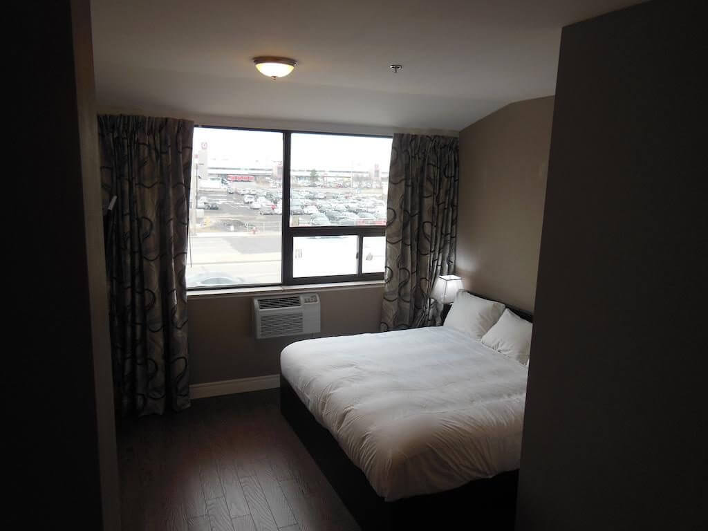 hotel perto do aeroporto de toronto