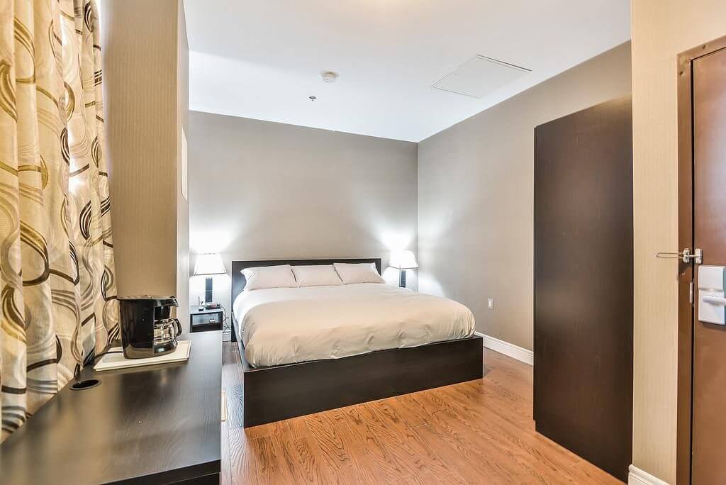 hotel perto do aeroporto de toronto