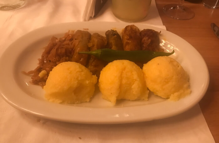 onde comer em bucareste