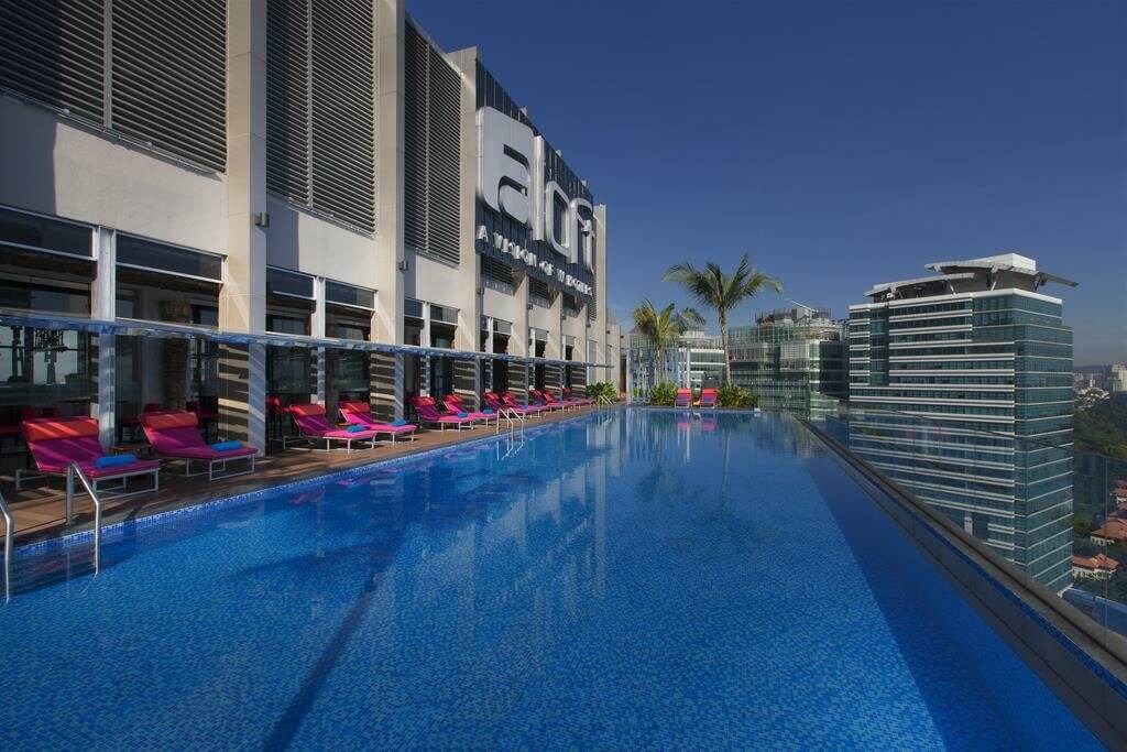 hotel piscina borda infinita kuala lumpur