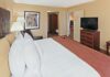 crowne plaza dallas quarto