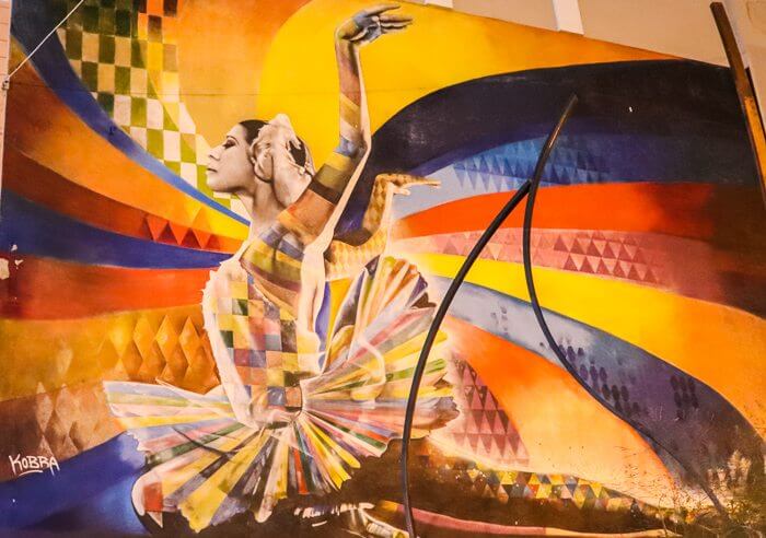 mural kobra bailarina moscou
